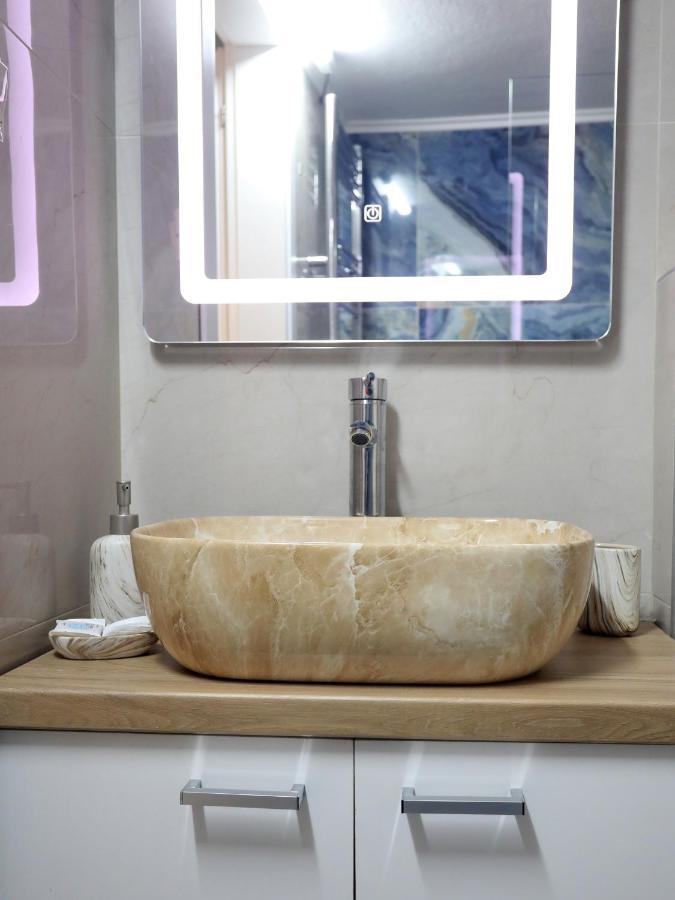 Psimithefto Luxury Apartments テッサロニキ エクステリア 写真