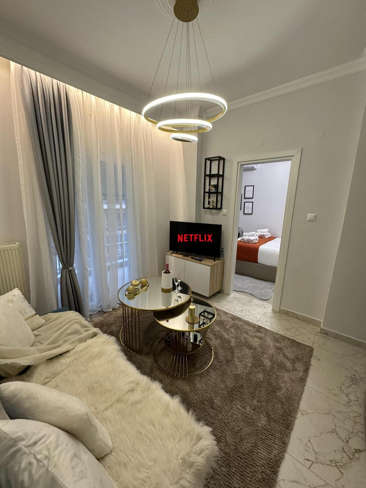 Psimithefto Luxury Apartments テッサロニキ エクステリア 写真